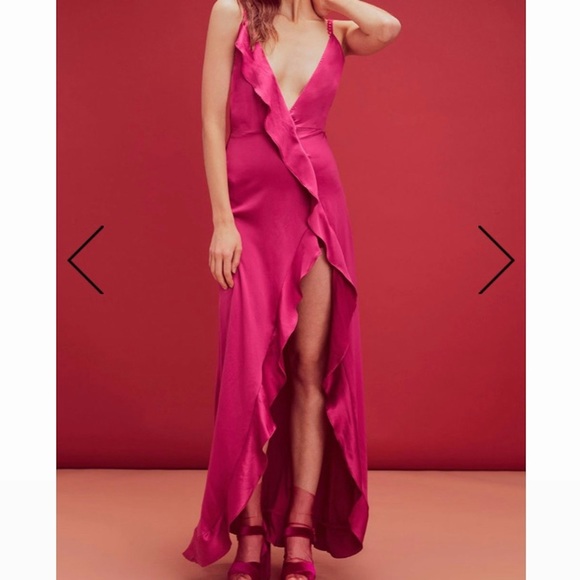 For Love & Lemons Isabella Ruffled Maxi Dress in Fuchsia Size M - Picture 8 of 16